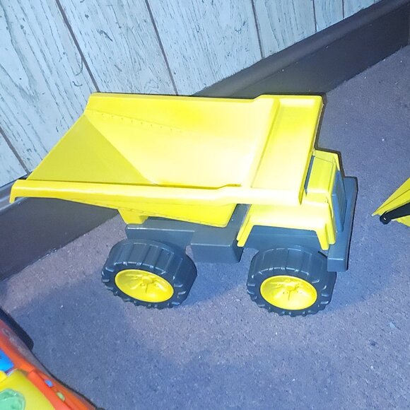 Trucks - Picture 1 of 2